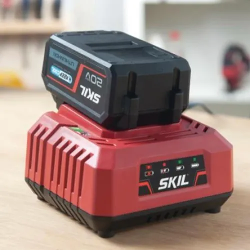 ΦΟΡΤΙΣΤΗΣ SKIL Li-Ion 20V/2.4A (Απλός)