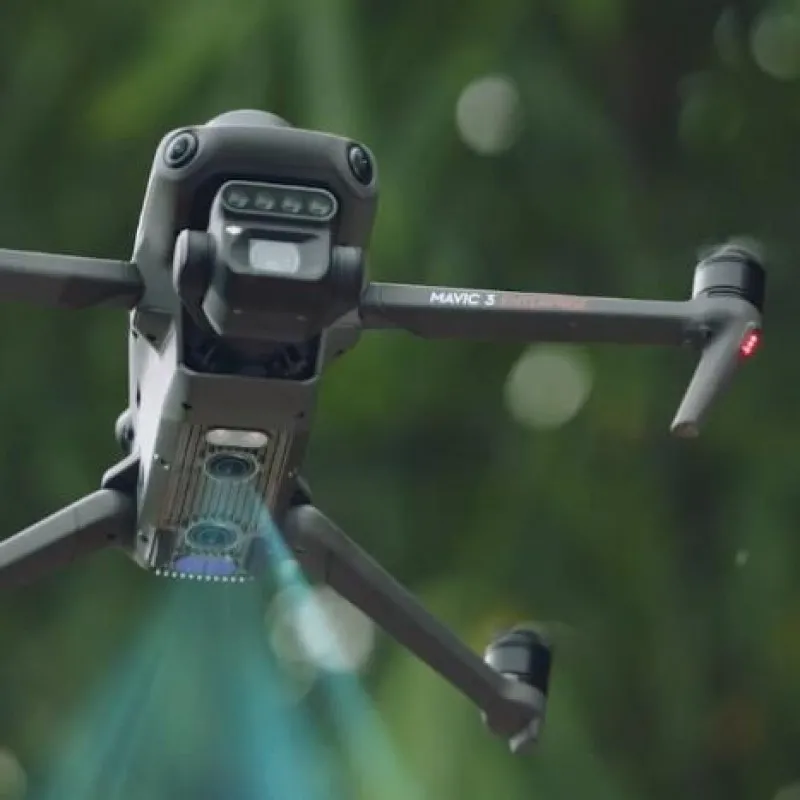 DRONE DJI Mavic 3M (KIT: 1 Μπαταρία & Φορτιστής)