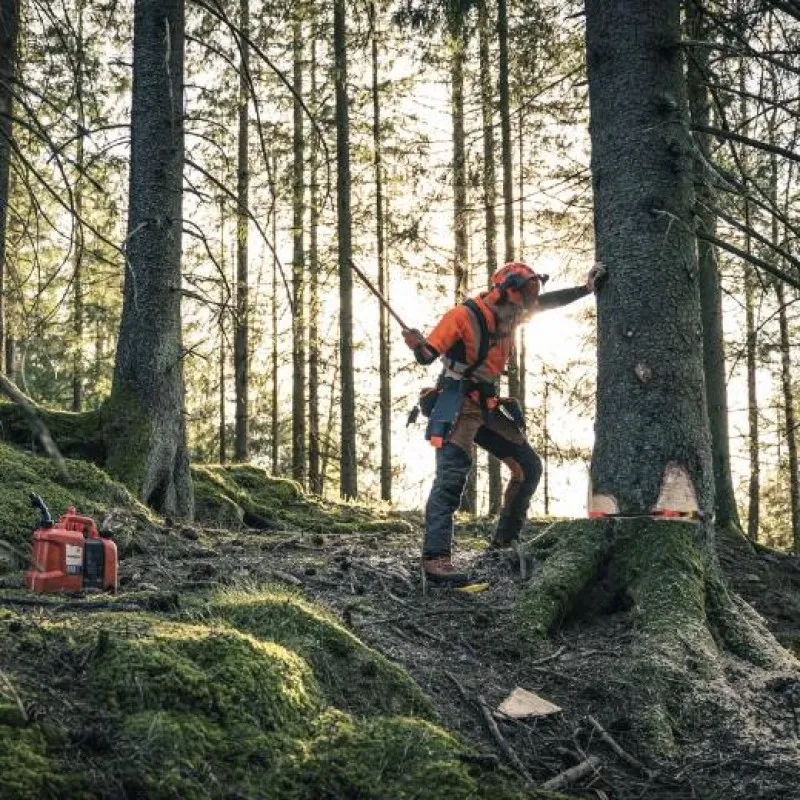 ΑΛΥΣΟΠΡΙΟΝΟ HUSQVARNA 572XP® Autotune (6.6kg) 70cc 5.7hp – 50cm Λάμα X-Tough Light