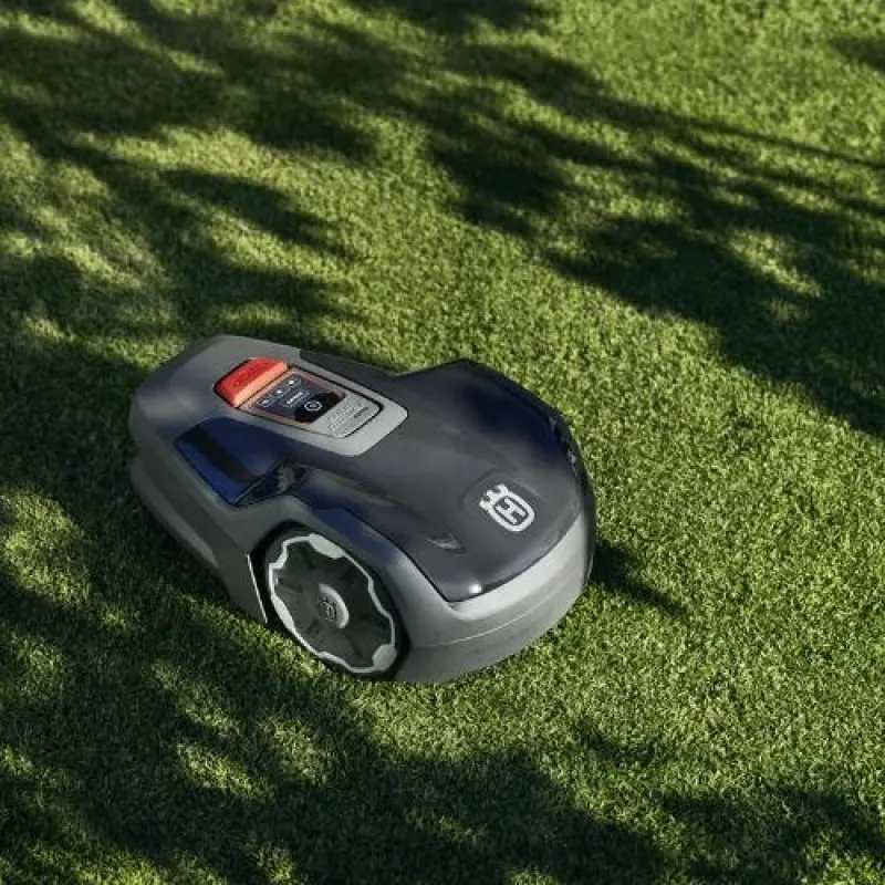 ΡΟΜΠΟΤΙΚΟ ΧΛΟΟΚΟΠΤΙΚΟ ΓΚΑΖΟΝ HUSQVARNA AUTOMOWER® R4 Aspire (έως 400m² / Καλώδιο)