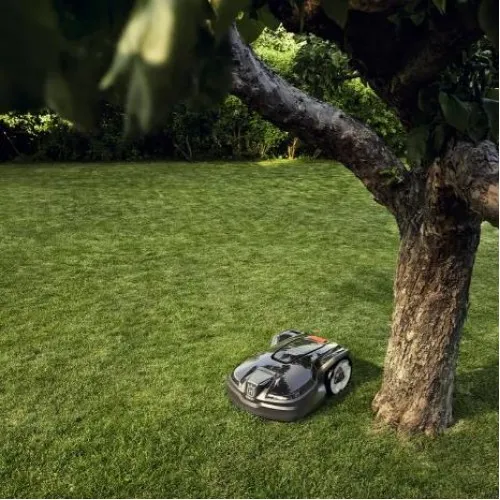 ΡΟΜΠΟΤΙΚΟ ΧΛΟΟΚΟΠΤΙΚΟ ΓΚΑΖΟΝ HUSQVARNA AUTOMOWER® 305 (έως 600m² / 22cm / 70 Λεπτά / 20-60mm)