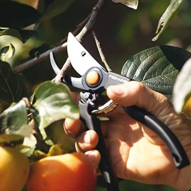 ΨΑΛΙΔΑ ΧΕΙΡΟΣ FISKARS P90 (Φ26mm / 265gr - ProPruner)