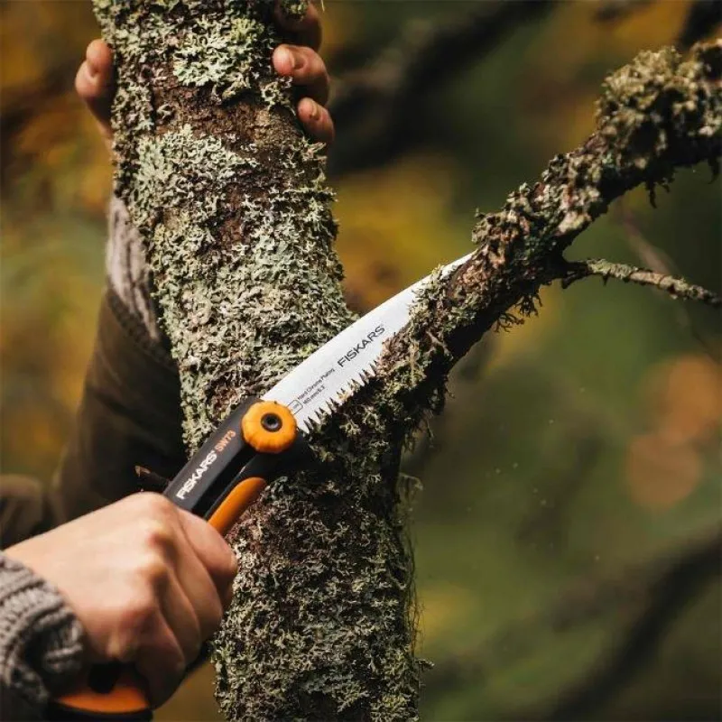 ΧΕΙΡΟΠΡΙΟΝΟ FISKARS SW73 (16cm / Σουγιάς - Xtract™)