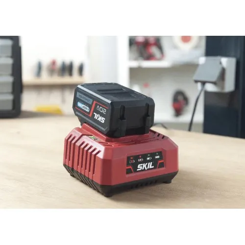 ΜΠΑΤΑΡΙΑ SKIL Li-Ion 1x20V/4.0Ah + ΦΟΡΤΙΣΤΗΣ 2.4A Απλός (3131 AA)